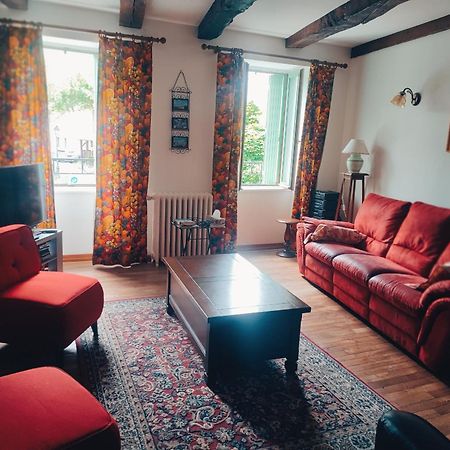 Maison Lafayette Saint-Geniez-dʼOlt Eksteriør billede